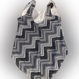 Womens one piece swimsuit 12/14